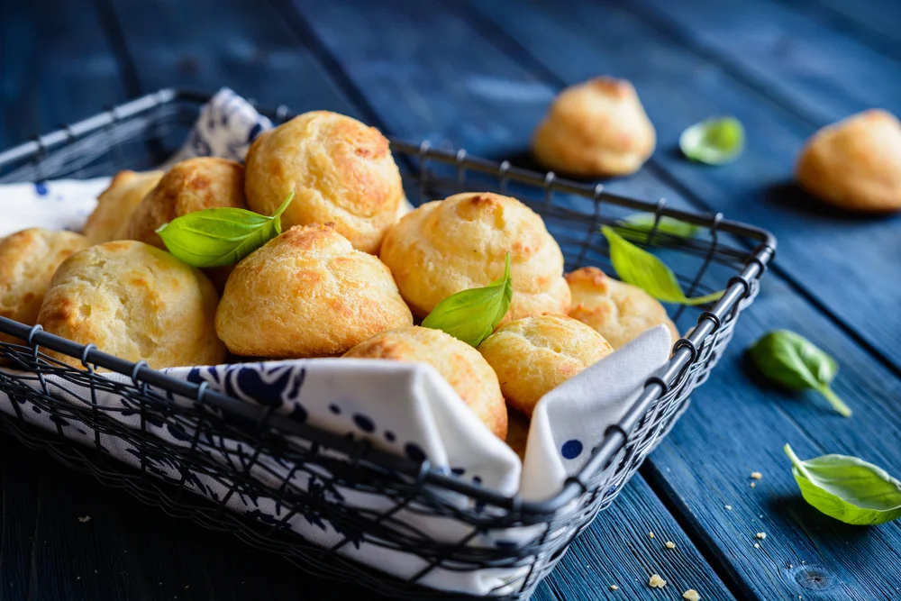 Traditional,French,Gougeres,-,Savory,Cheese,Pastry